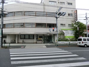 周辺環境:河井病院 土地・売地 新宿区西落合１丁目 4450万円 落合南長崎駅｜住建ハウジング