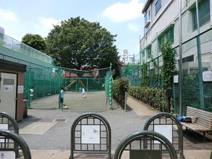 周辺環境:あかね児童遊園 土地・売地 新宿区西落合２丁目 6980万円 落合南長崎駅｜住建ハウジング