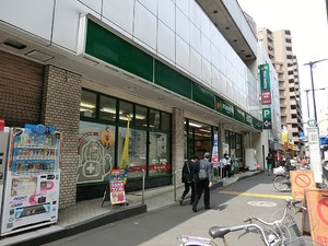 周辺環境:マルエツ池袋店 中古一戸建て 豊島区池袋３丁目 10800万円 池袋駅｜住建ハウジング