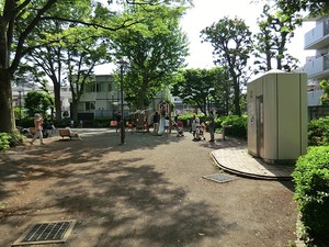 周辺環境:世田谷新町公園 オープンレジデンシア桜新町２丁目