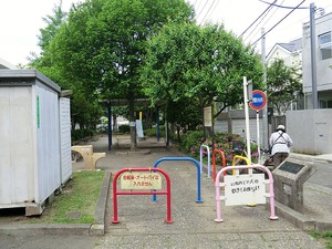 周辺環境:桑の木児童公園 土地・売地 世田谷区奥沢１丁目 18260万円 緑が丘駅｜住建ハウジング