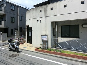 周辺環境:芳賀医院 新築一戸建て 大田区大森北３丁目 6980万円 大森海岸駅｜住建ハウジング