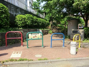 周辺環境:稲荷坂児童公園 クレッセント中馬込2
