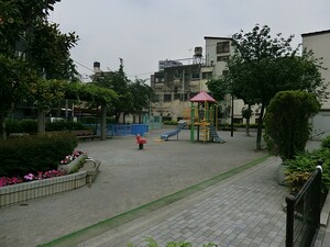 周辺環境:小鳩児童遊園 新築一戸建て 荒川区西日暮里１丁目 9080万円 三河島駅｜住建ハウジング