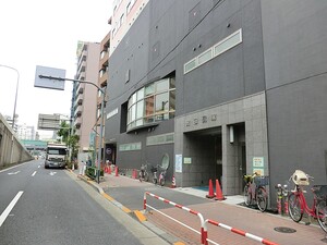 周辺環境:岡田病院 新築一戸建て 荒川区西日暮里１丁目 9080万円 三河島駅｜住建ハウジング