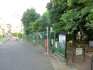 周辺環境:こうま児童公園 土地・売地 大田区南馬込５丁目 7980万円 西馬込駅｜住建ハウジング