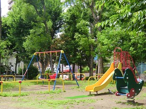 周辺環境:築地川公園 ガーラステーション新富町