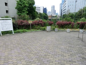 周辺環境:築地川千代橋公園 中央区銀座８丁目(7580万円)のマンション(区分)｜住建ハウジング