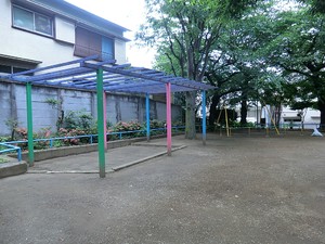 周辺環境:幡ヶ谷児童遊園地 メゾンヴェール幡ヶ谷