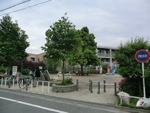 周辺環境:みゆき児童公園 アパート(一棟) 大田区田園調布本町 25000万円 沼部駅｜住建ハウジング