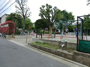 周辺環境:啓明公園 土地・売地 中野区野方１丁目 7399万円 中野駅｜住建ハウジング