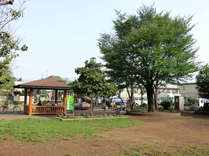 周辺環境:本田北公園 ＴＨＥ　ＲＯＷ　ＨＯＵＳＥ　吉祥寺