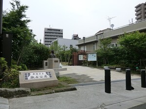 周辺環境:漱石公園 スカイコート神楽坂参番館
