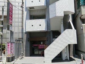 周辺環境:新宿大腸クリニック 参宮橋コーポラス(6990万円)｜中古マンション（新築･中古）｜住建ハウジング