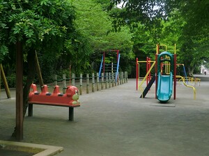 周辺環境:三田公園 ミュゼ白金長者丸