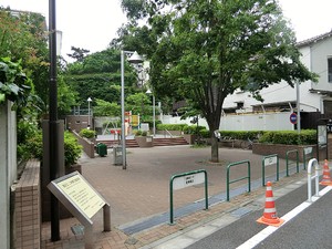 周辺環境:二本榎児童遊園 パーク・ノヴァ白金ヒルトップレジデンス