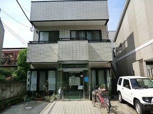 周辺環境:赤堤クリニック 土地・売地 世田谷区豪徳寺１丁目 15200万円 豪徳寺駅｜住建ハウジング