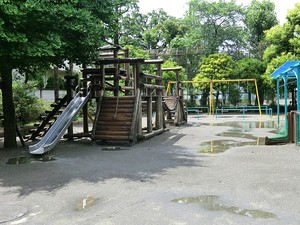 周辺環境:代々木西原公園 土地・売地 渋谷区西原３丁目 17800万円 代々木上原駅｜住建ハウジング