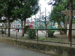 周辺環境:方南中央公園 プラウド杉並方南町