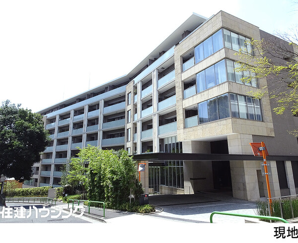  ブランズ麻布狸穴町