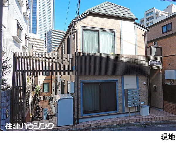  アパート(一棟) 渋谷区初台１丁目 アーバンプレイス初台 27400万円 初台駅｜住建ハウジング