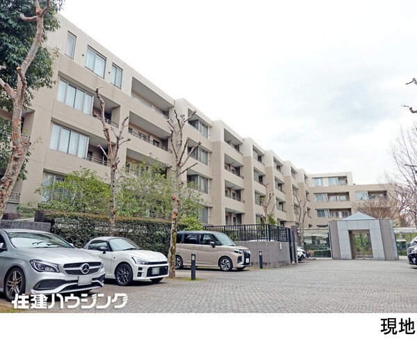  パークシティ成城　Ｅ棟