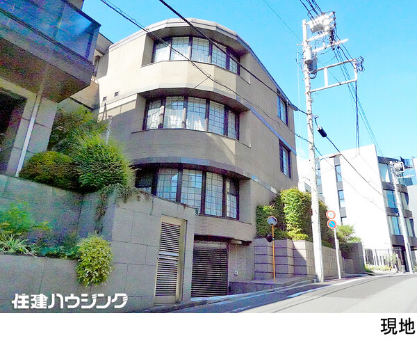  レグナス市ヶ谷払方町